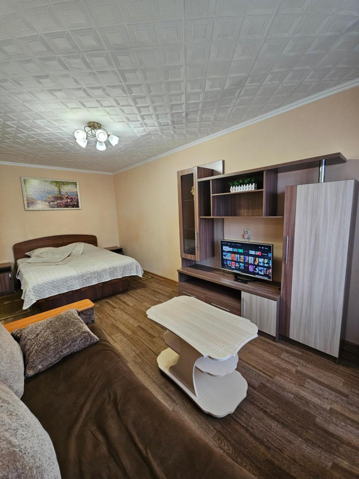 Lux Apartment On Potanina 19 Ustʼ-Kamenogorsk 外观 照片